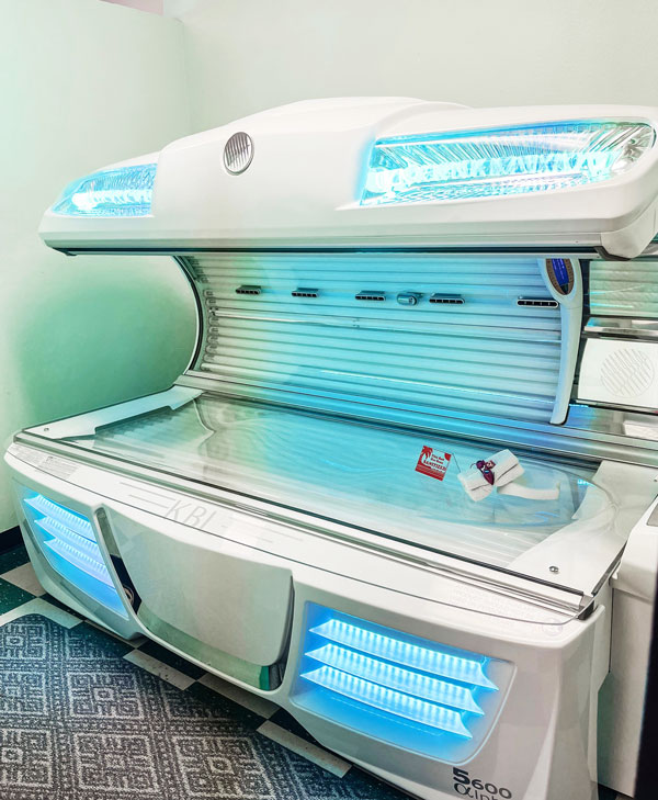 tanning bed at Tropical Designs & Tans